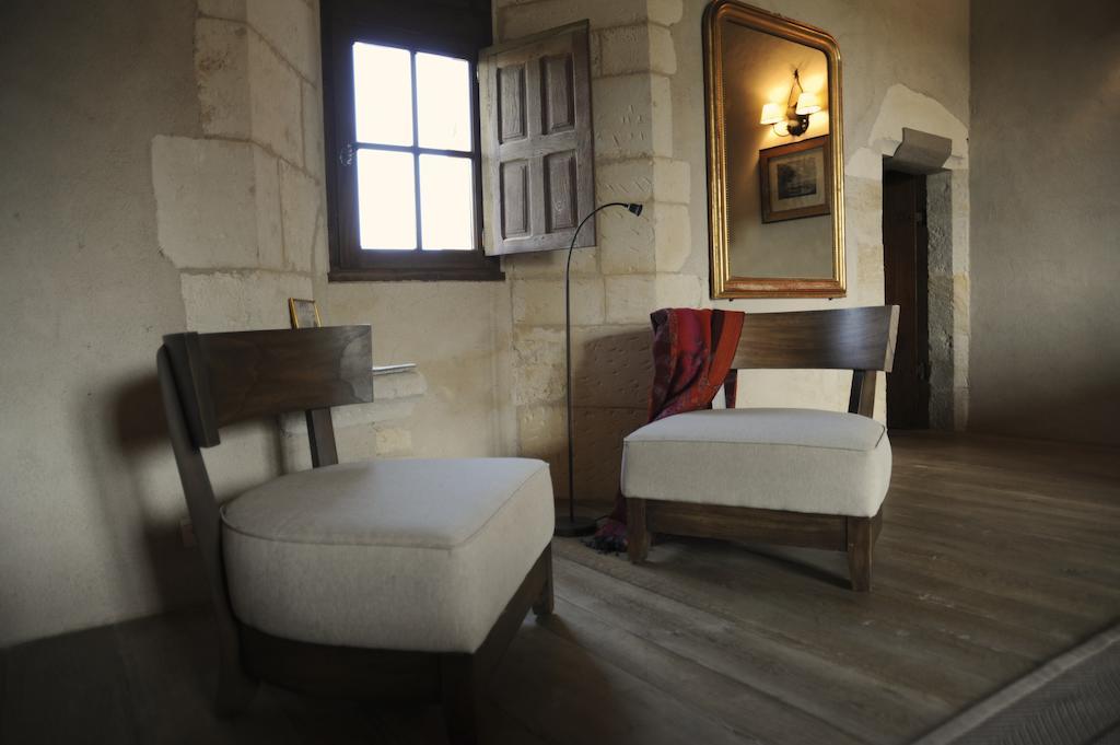 Chateau De Lerse Bed & Breakfast Perignac  Room photo