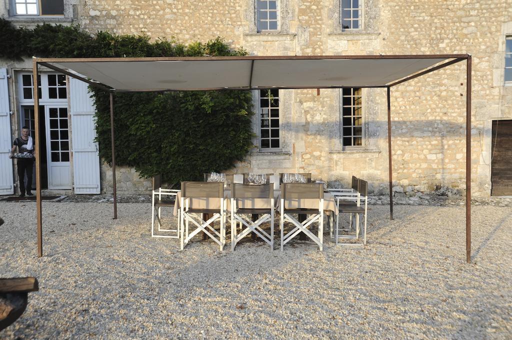 Chateau De Lerse Bed & Breakfast Perignac  Exterior photo