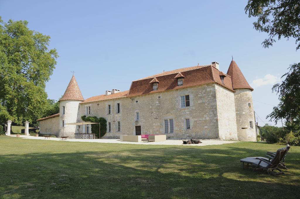 Chateau De Lerse Bed & Breakfast Perignac  Exterior photo
