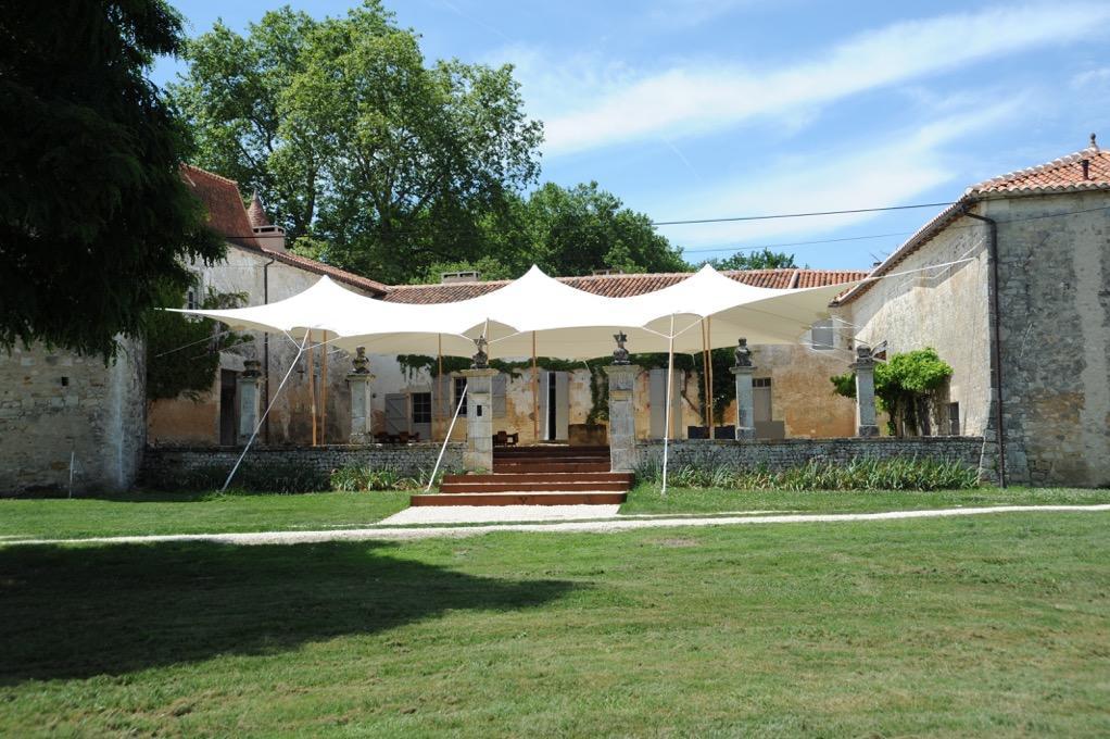 Chateau De Lerse Bed & Breakfast Perignac  Exterior photo